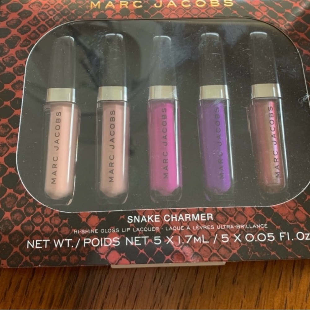 Marc Jacobs Pink and Purple Lipstick Collection